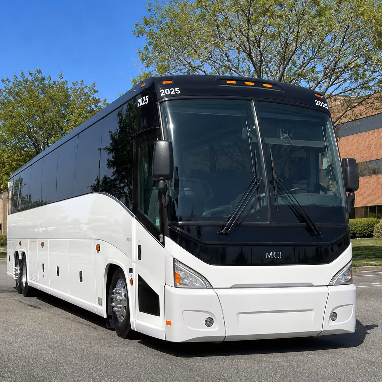 concert bus rentals in shakopee