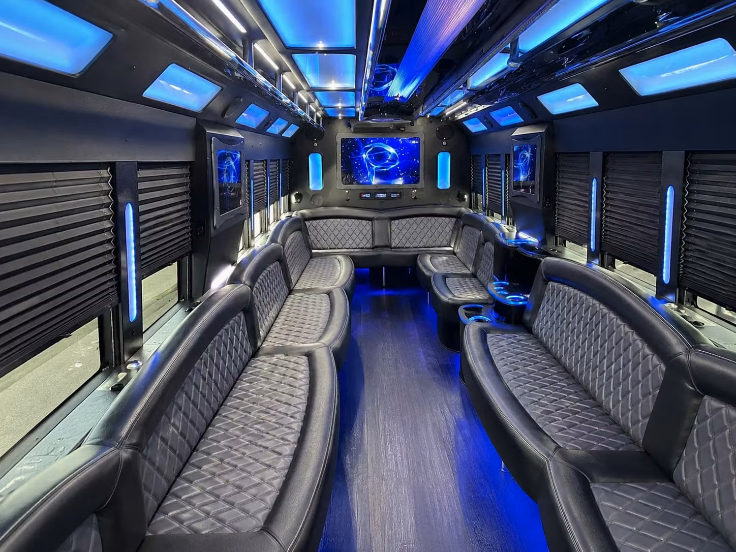 give your group the full experience with a party bus to amphitheater shows