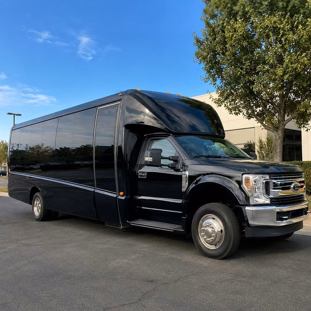 minibus rentals for smaller shakopee prom groups who want a private ride