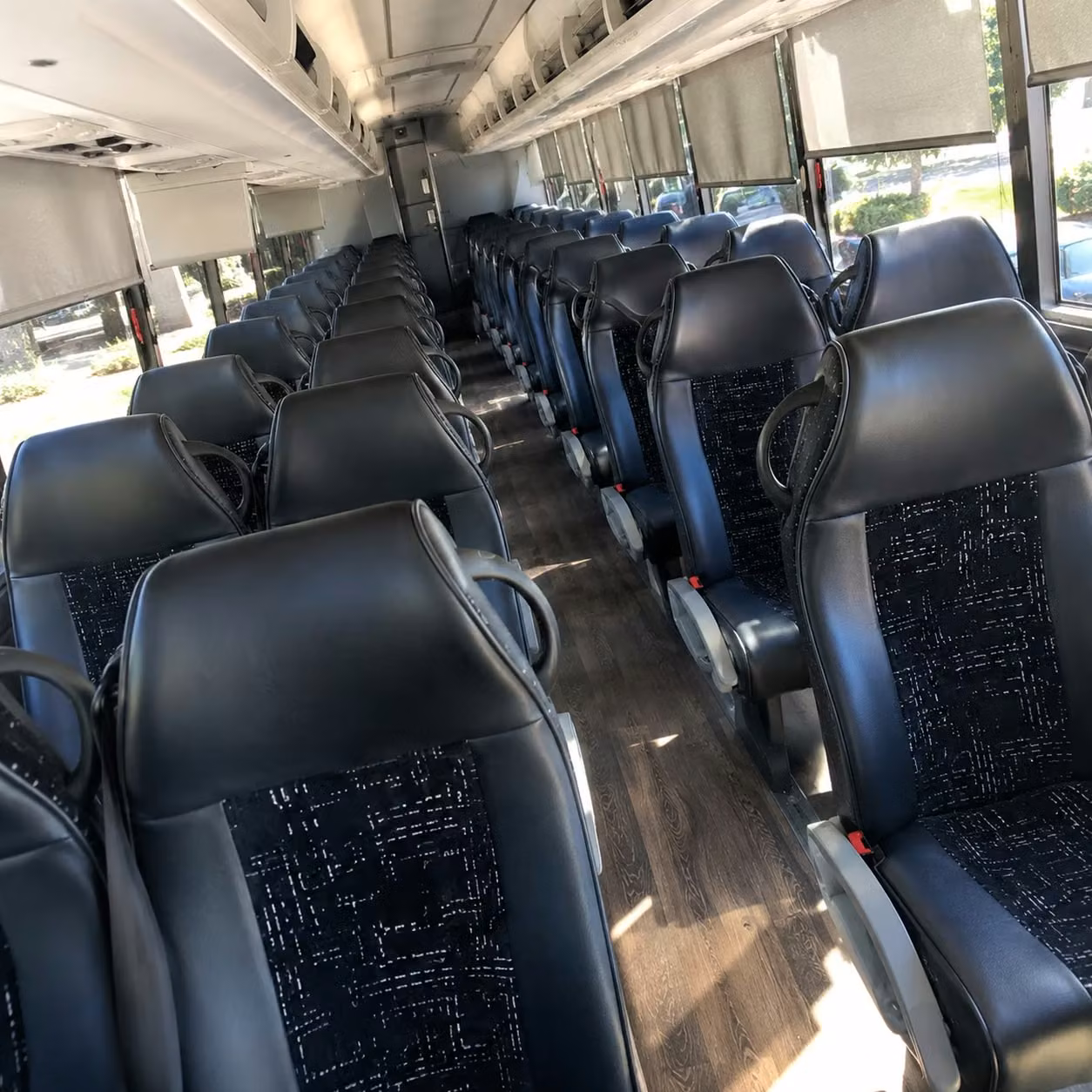 shakopee charter bus