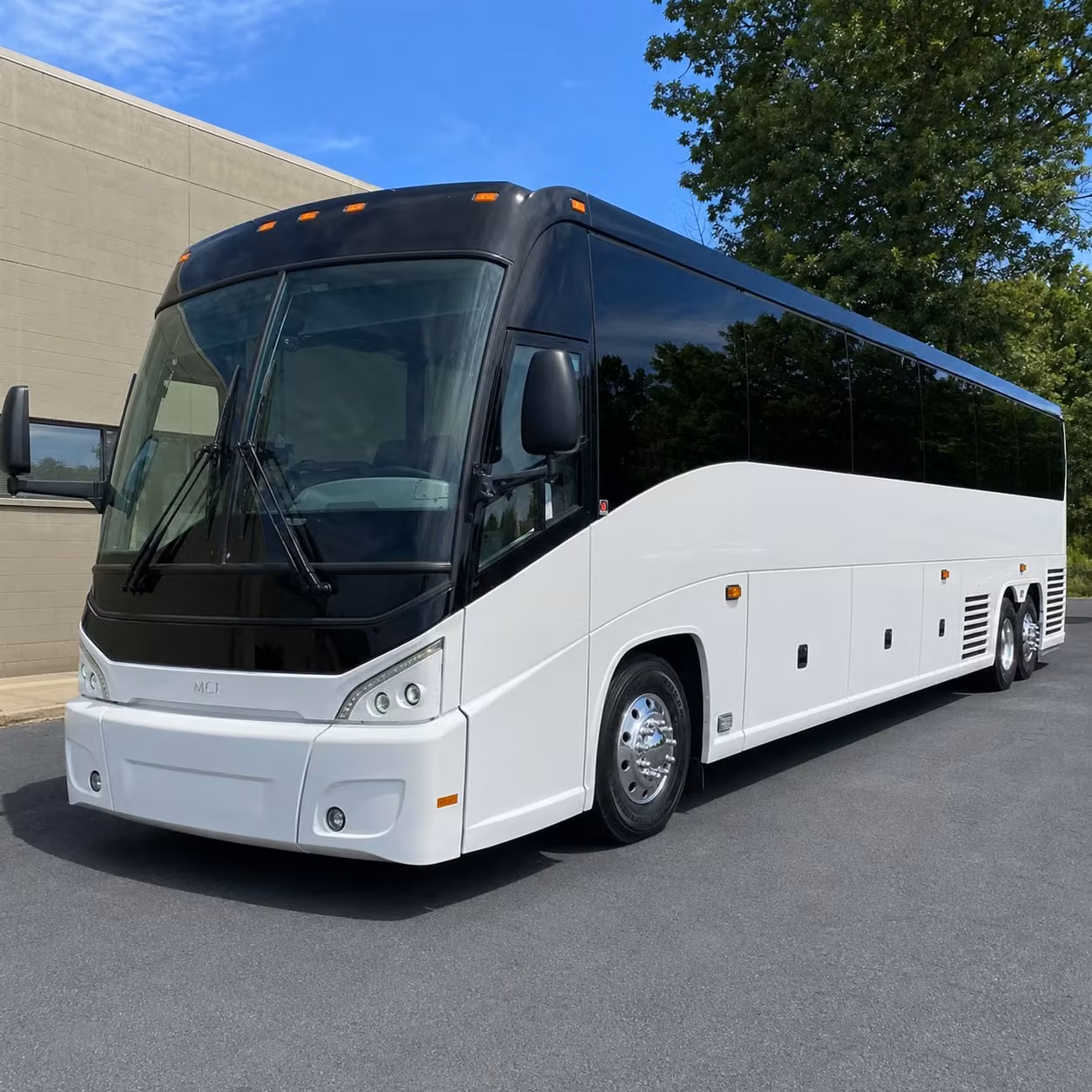 shakopee groups travel in comfort on multi day midwest charter bus trips