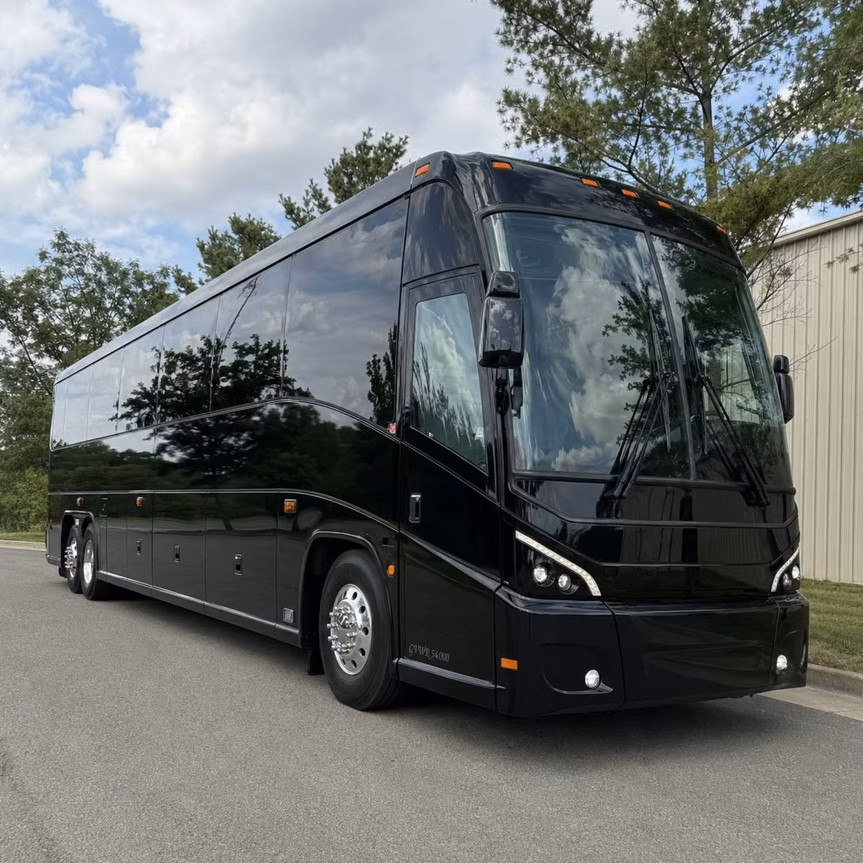 shakopeecharterbuscompany com is ready to help shakopee military and government groups of every size
